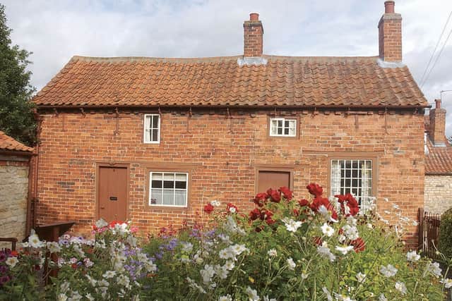 Mrs Smith's Cottage, Navenby. EMN-210619-140219001