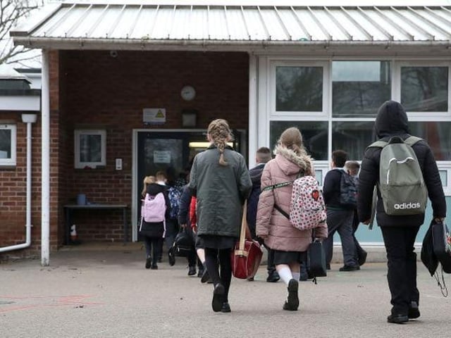 More North Lincolnshire pupils have been offered a place at their secondary school of choice, figures reveal.
