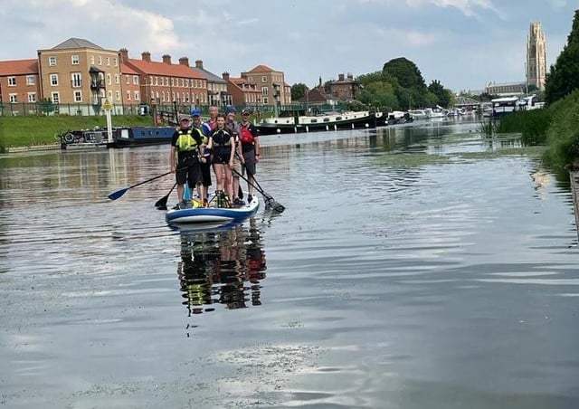 The Slea Paddlers team arriving in Boston. EMN-210507-185515001