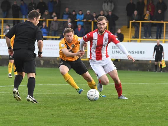 Shane Byrne battles United in 2017.