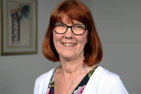 Christine Newitt SUS-211207-154311001
