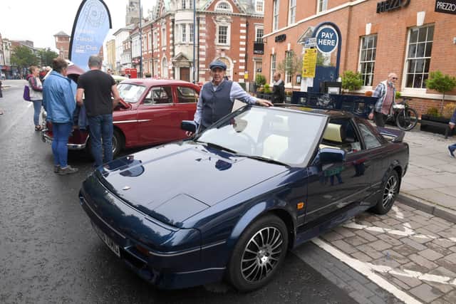 Rod Crozier of Boston with his 1987 Toyota Mk1 MR2 T-bar EMN-210907-072155005