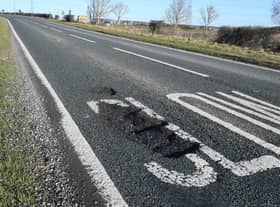 Potholes on the A15. EMN-210624-171823001