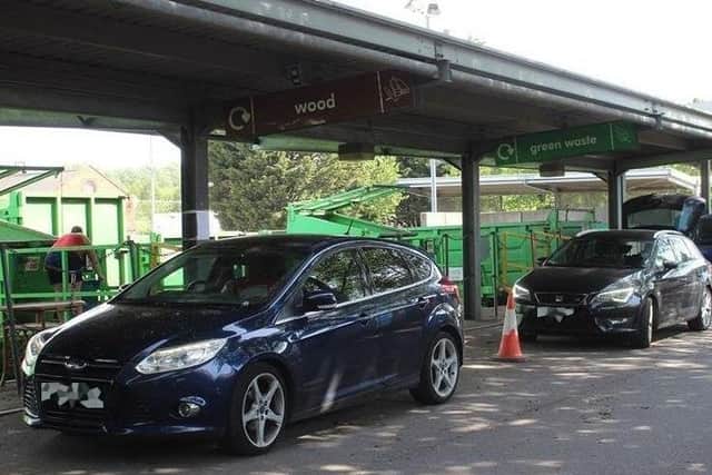 Household Waste Recycling Centre. EMN-210714-111148001