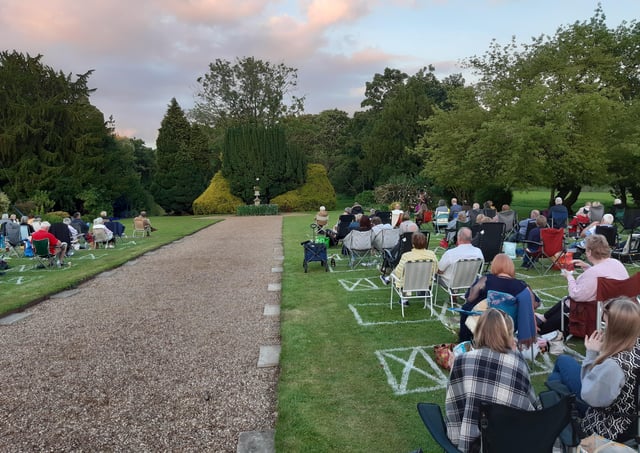 A full audience on the opening night of A Midsummer Night's Dream at Rauceby Hall. EMN-210715-104724001