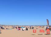 Heatwave is set to continue along the coast with sea breezes keeping it cooler than elsewhere in the country.