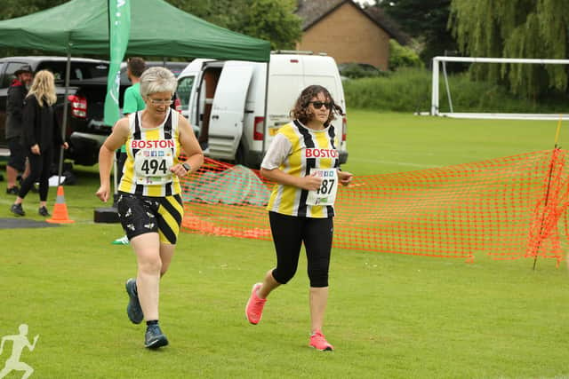 Runners at the Fen Gallop.
