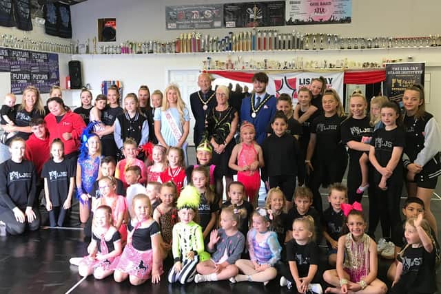Students from Lisa Jay Stage Institute and East Coast Warriors performed to over 200 people at the weekend.