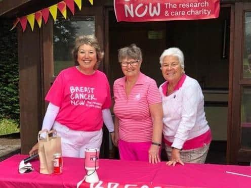 Linda Reeve and helpers.