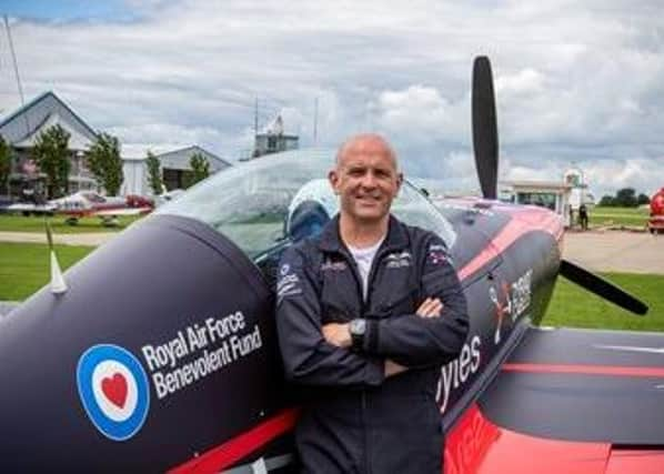 Blade 3 Mike Ling is the Red Arrows’ longest serving pilot, clocking up more than flying 1,700 hours over his 10 years with the Red Arrows. EMN-210508-102217001