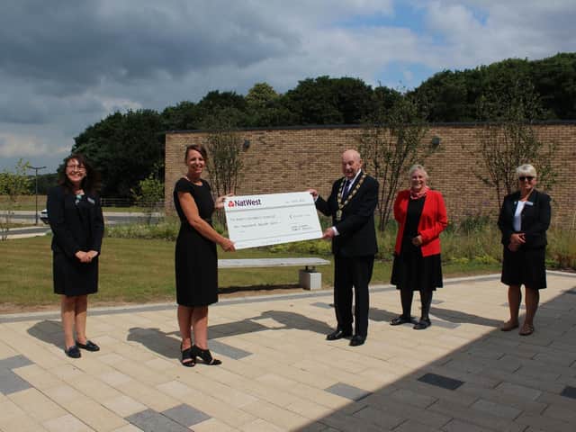 (L to R) Deborah Balsdon - Manager of Lea Fields Crematorium, Emily Aitken - Charity Fundraising and Campaigns Lead, St Andrews Hospice, Cllr Steve England - Chairman of WLDC, Cllr Anne Welburn - Deputy Chair of WLDC and Karen Smith - Senior Crematorium Officer