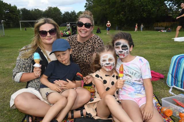 N'ice treat for (from left) Paige Tongue, Caspian Tongue, 4, Charlotte Nicholls, Aria Tongue, 6, and Grace Nicholls, 6