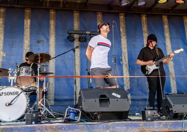 'Morning Glory' Oasis tribute band, at the Coach and Horses feer fest. EMN-210830-114456001