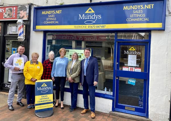 Mundy's is supporting Marie Curie EMN-210209-074554001
