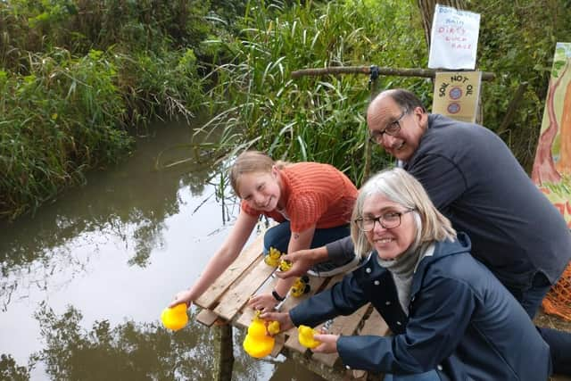 Campaigners hold 'dirty duck' protest in the Lincolnshire Worlds (September 2021)