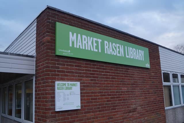Market Rasen Library in Mill Road EMN-210923-172113001