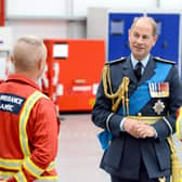 HRH The Earl of Wessex meets the air ambulance paramedics. EMN-210930-093057001