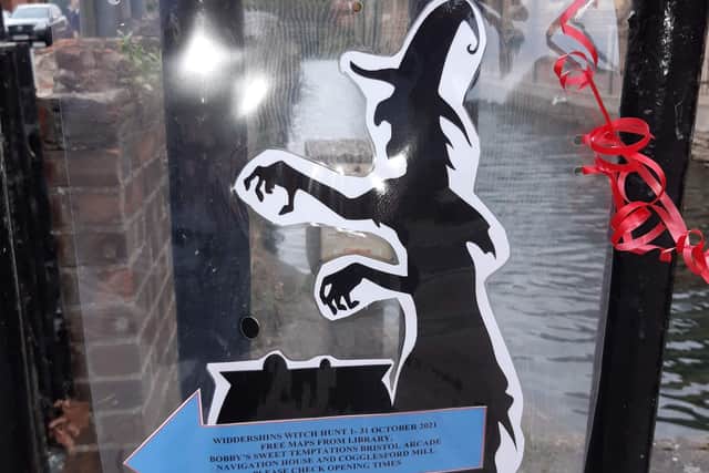 Collect the clues in the family Widdershins Witch Hunt around Sleaford. EMN-210610-114050001