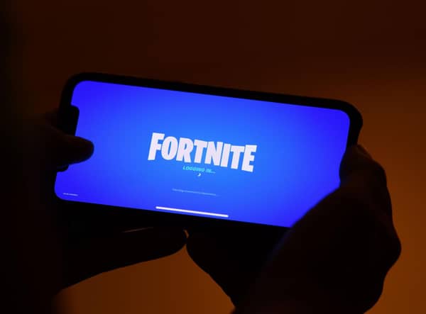 Fortnite fans have taken to social media as server issues  are affecting the game 