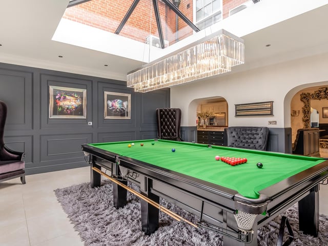 The snooker room.