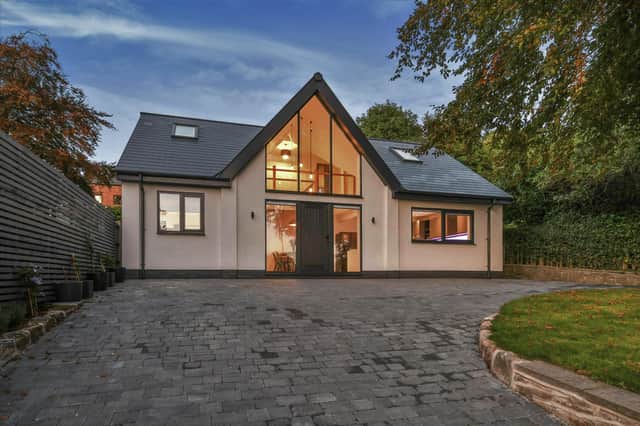 "A spectacular executive home on the edge of Chesterfield town centre," says the brochure.