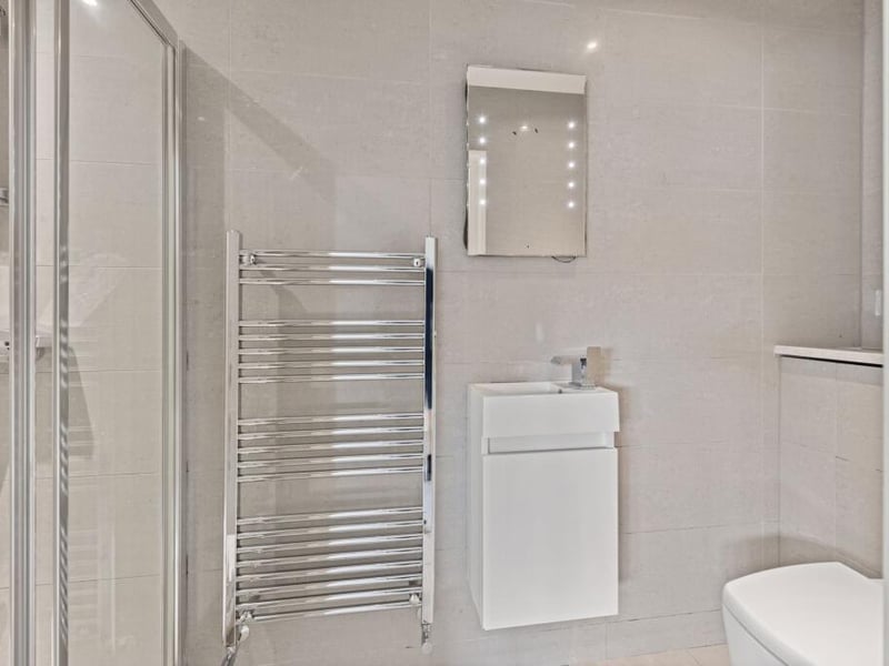 ... its en suite.