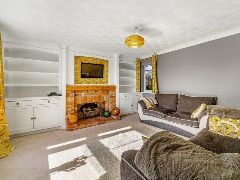 The sitting room.