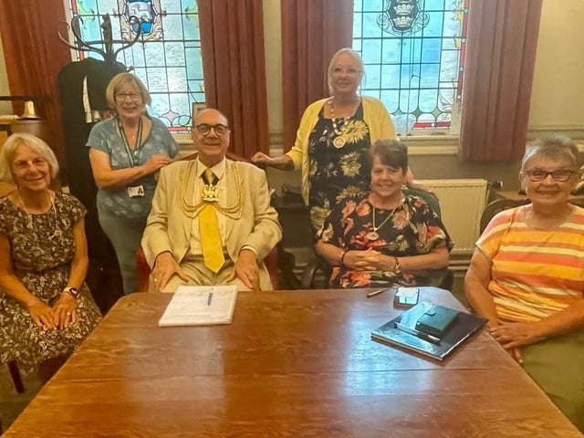 Pictured from left are Julie Mitchell from Tayloritex, Cllr Helen Staples, The Worshipful the Mayor of Boston Cllr Barrie Pierpoint, Deputy Mayor Cllr Patricia Marson, Mayoress Pamela Love and Jennifer Oglesbee.