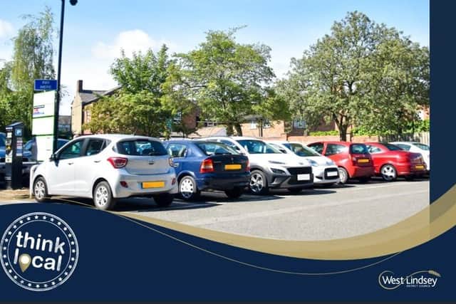 Two hours of free car parking is being introduced in Gainsborough as West Lindsey District Council launches a pilot scheme