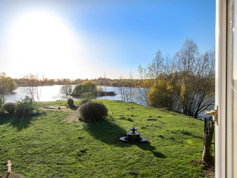 The view over the lake.