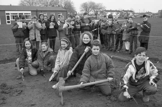 Staniland Primary School 30 years ago.