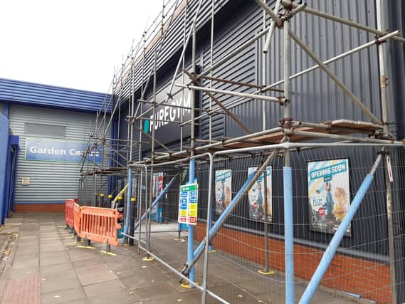 Work taking place at the former Maplin unit at the Alban Retail Park ready for the arrival of PureGym.
