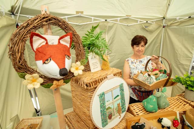 Judith Cooper of Lanvender Mouse Crafts.