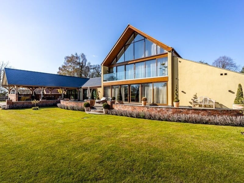 Another view of the rear of the home.