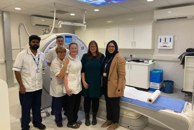 First patient Sarah Williamson (second from right) with members of the CT team at Lincoln CDC.