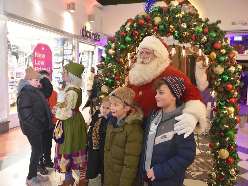 Smile please for a pic with Santa.