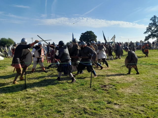 Vikings and Saxons do battle in the arena.