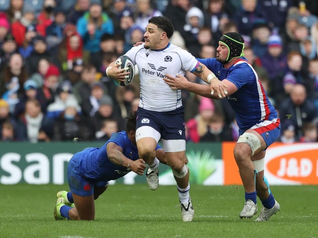 Quiet game for the Glasgow Warriors centre who produced little in an attacking sense. 5