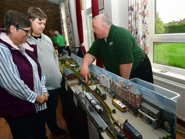 Ellen Watts of Digby and Noah Rawins, 15, with club member Ian Hides of Metheringham.