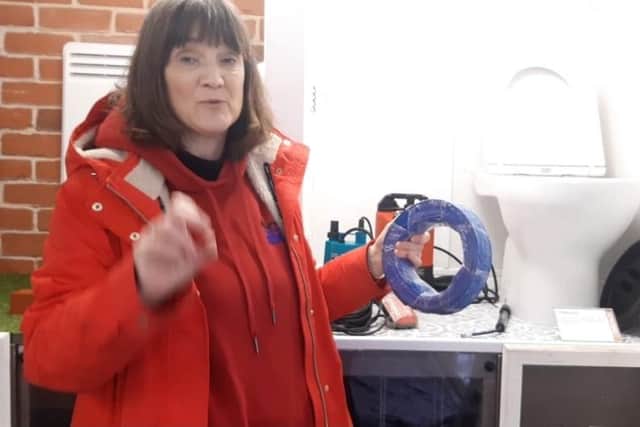 Flood Mary nrought her flood mobile to Wainfleet to share her knowledge to victims.
