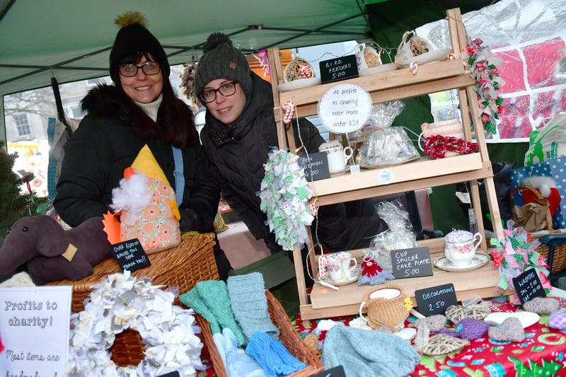 L-R Sarah Orriss and Danielle Creaser on Crafty Corner stall in Sleaford Market Place