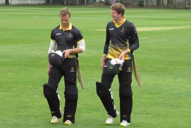 Lincolnshire CCC’s Ben Wright and Jordan Cook.