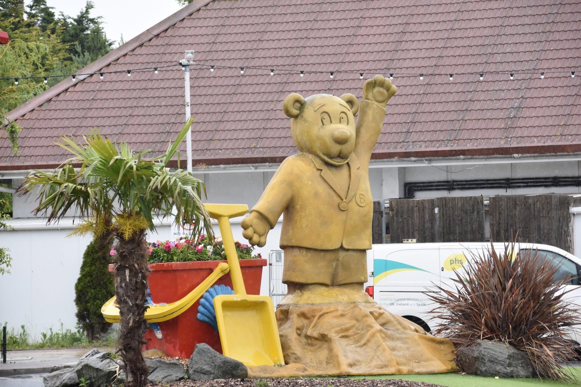 A welcoming sight at the gates of Butlin's in Skegness for eager job hunters.