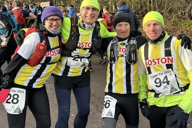 Boston runners gather at Tiger Tor.