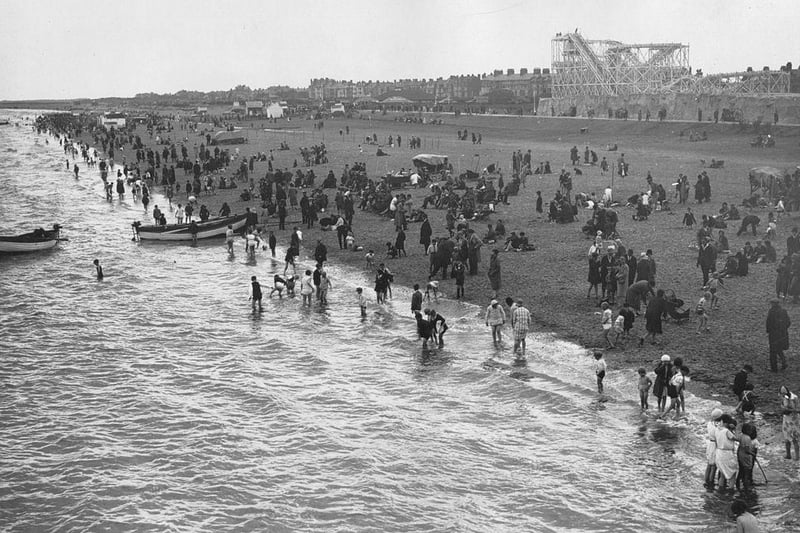 The picturesque beach at Skegness, circa 1950.
