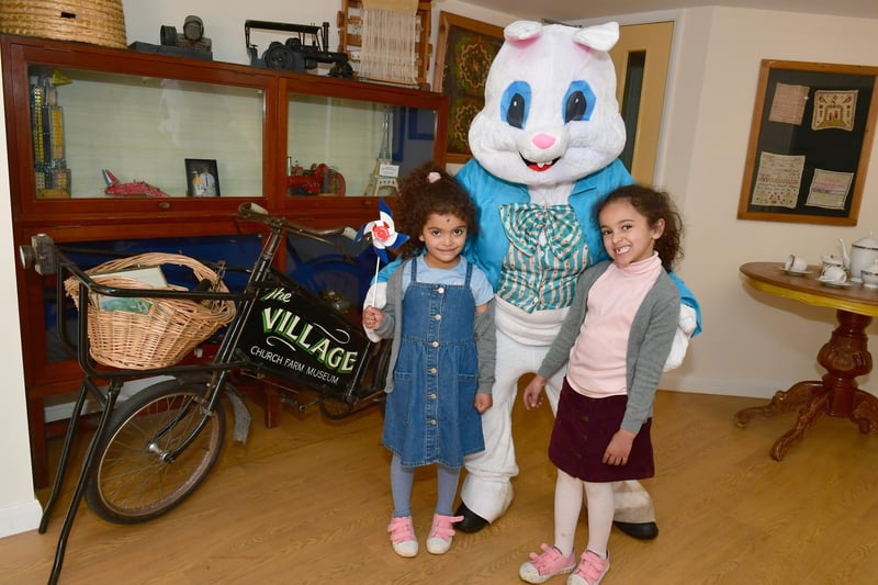 Easter Bunny with (from left) Emna Khatib, 5, and Ezzohra Khatib, 6, of Burgh le Marsh
