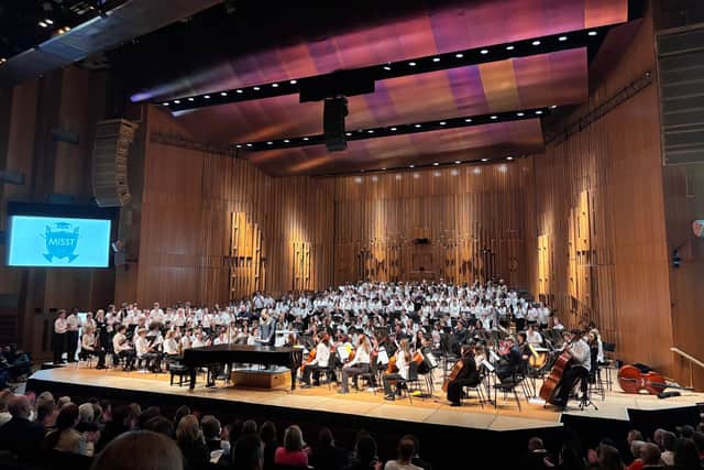 The entire orchestra on stage at the Barbican
