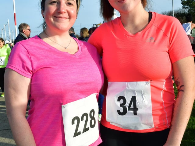 Amy Mercer (left) and Rachel Bodycombe of Heckington