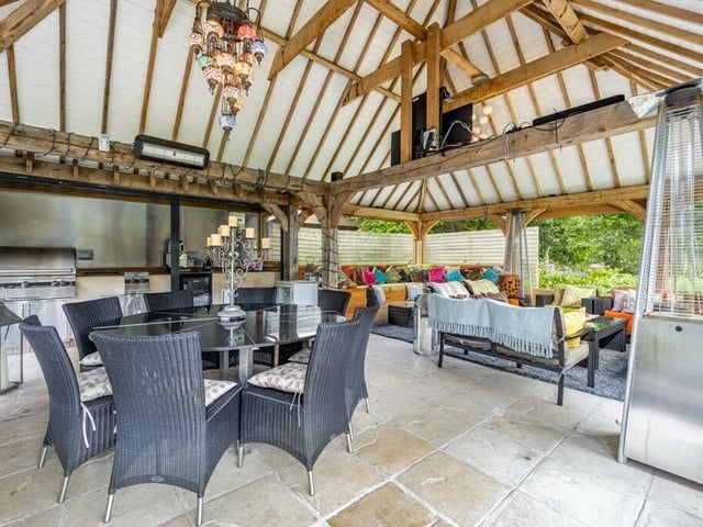 ... an outdoor entertaining area.