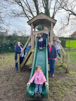 Donington on Bain preschool teachers and children.
From left: Chair of Trustees Catherine Lievesley-Warne, Silas Henry Giles, 3, Albert Beverley, 4, Early Years Practitioner Sam Belton, (front) Sophie Ide, 3, Elie Dean, 3, manager Rae Garton, and Matilda Williamson, 4.
